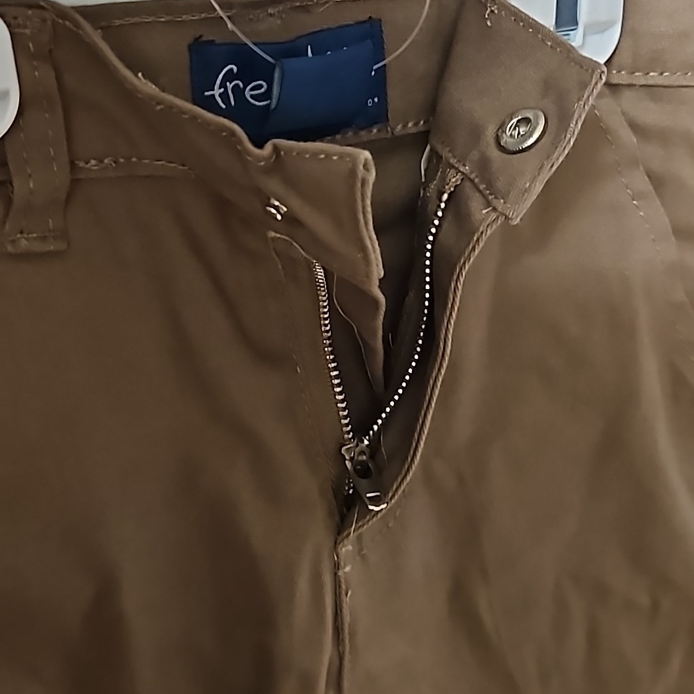 Freestyle 2 Piece Set White Button Down Blue Brown Stripe Sleeve Brown Cargo 5 - Picture 6 of 13